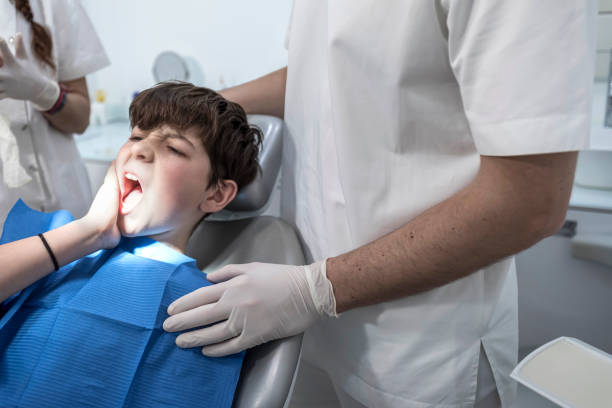 Best Emergency Tooth Extraction in Hartley, CA